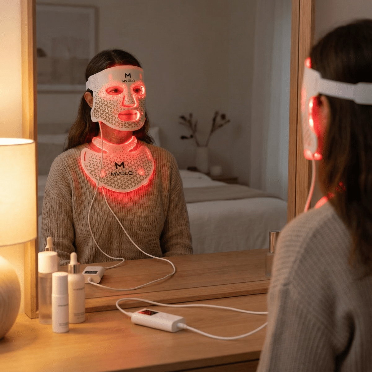Lumière rouge pour la peau : acné, taches, rides - Mvolo