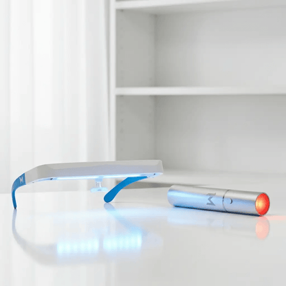 Mvolo Performance Boost Pack combineert rood- & infraroodlicht en stimulerend daglicht om focus, energie en herstel te verbeteren.